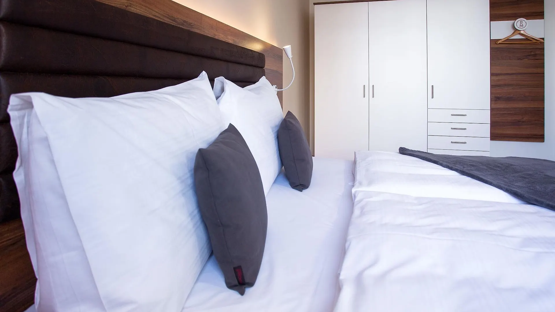 Coffee Fellows Hotel Muenchen-Freiham 3*, Мюнхен