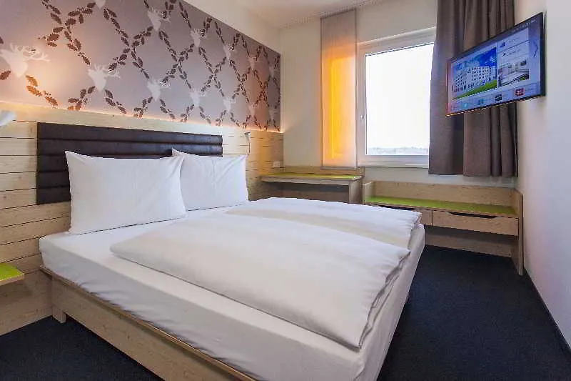 Coffee Fellows Hotel Muenchen-Freiham Мюнхен